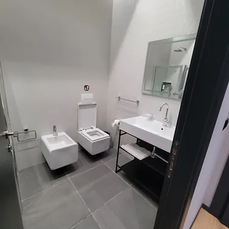 Toer & Hotel Sarande