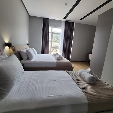 Hotel Toer & Saranda