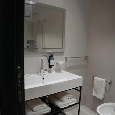 Toer & Hotell 5*